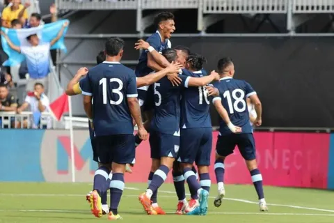 Guatemala no sale de su asombro: figura de Selección sorprende a todos con su anuncio.