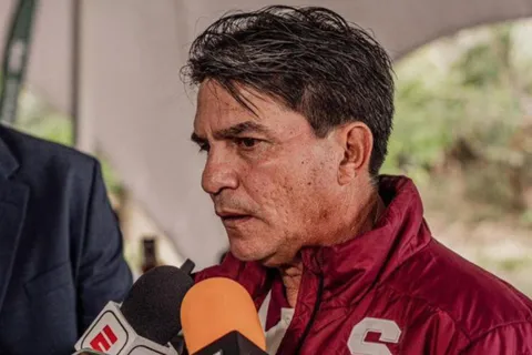 Vladimir Quesada es atacado en redes.