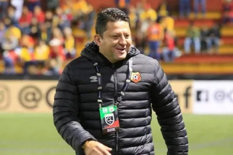 Jafet Soto lo vuelve a hacer: Herediano le arrebata una promesa a otro equipo de Costa Rica