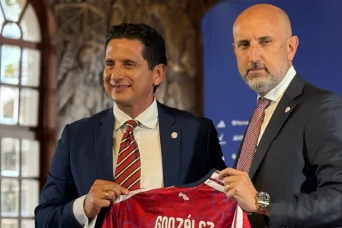 ronald gonzalez-fedefutbol-costa rica