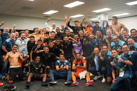 Honduras elimina a Panamá de la Copa Oro y logra lo nunca antes visto en la historia del fútbol