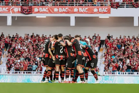 Alajuelense cerca de cerrar una gran incorporación.