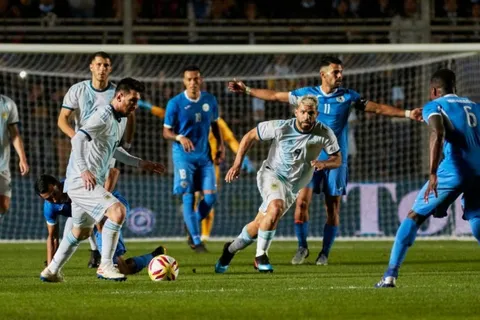 Jugador de Nicaragua reclama a estrella argentina que lo etiquete en foto de Instagram