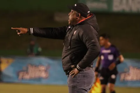 Hernán Medford se lleva a una de las figuras de Comunicaciones a Marquense