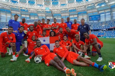 La Marea Roja reconoció el estadio de Nizhny