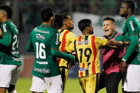 Presidente de un equipo hondureño reconoce que no tiene dinero para pagarle a sus futbolistas