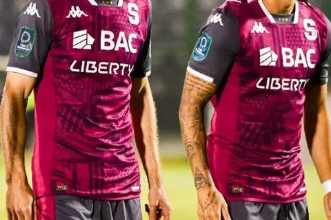 Saprissa rompe su promesa con dos futbolistas.