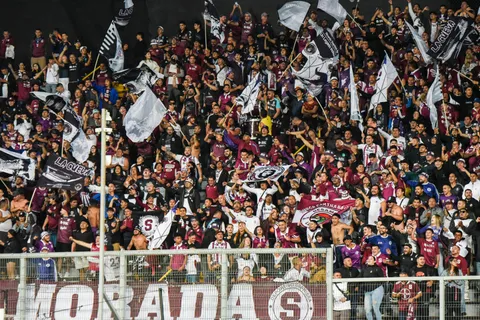 Saprissa está en graves problemas.