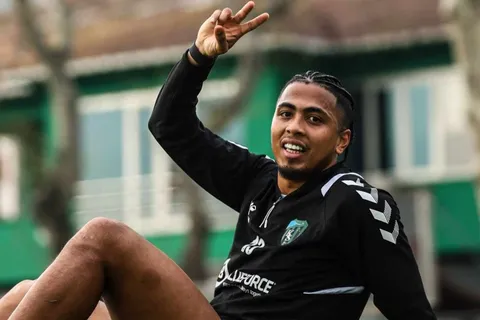 Rigoberto Rivas obtiene lo que tanto había buscado y Honduras festeja