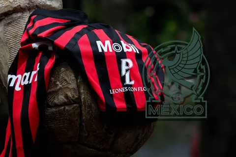 Alajuelense avanza por este mexicano.