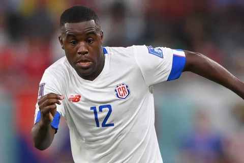 Campbell manda mensaje a los aficionados que no quieren madrugar para ver a Costa Rica