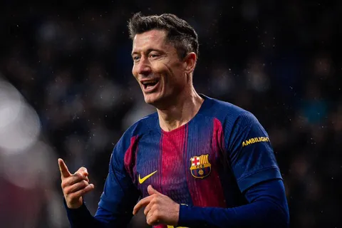 robert lewandowski-fc barcelona-atletico de madrid