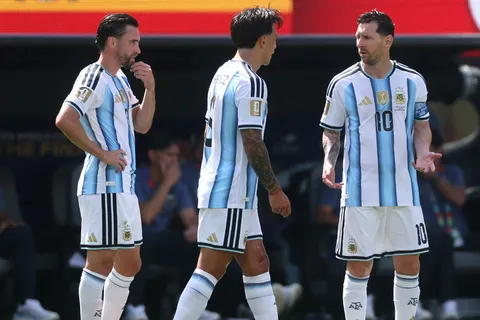 Apareció el video completo: sale a la luz lo que pasó en el vestuario de Argentina antes de la final contra España