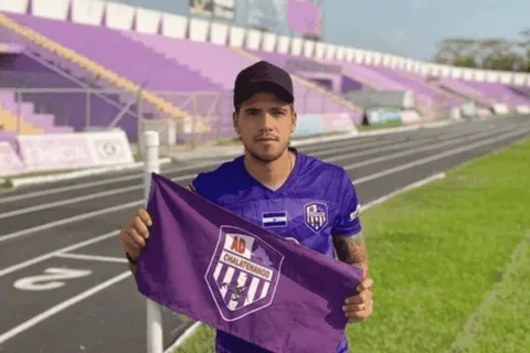 Jugador argentino describe al fútbol salvadoreño como una pesadilla y poco profesional