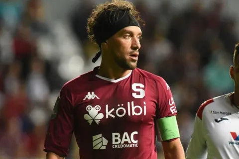 Oficial: Christian Bolaños regresa a Saprissa