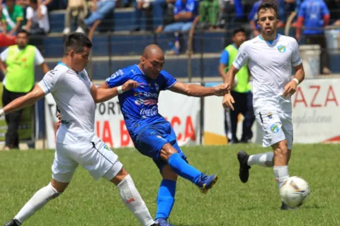 Comunicaciones vs Cobán: Fecha, hora y canal para ver en directo el duelo por la fecha 16 del Clausura 2021 desde el estadio Doroteo Guamuch Flores