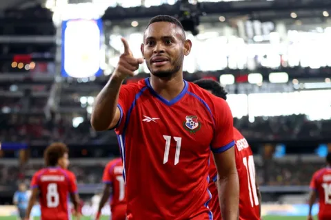 Impacto mundial: Ismael Díaz llegó a León y consiguió el reconocimiento que sorprende a Panamá