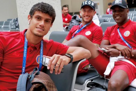 Yeltsin Tejeda regresó a Suiza y se perderá el resto del año