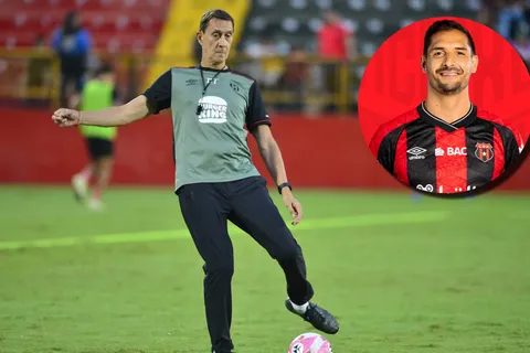 Alexandre Guimarães habló sobre el futuro de Celso Borges.