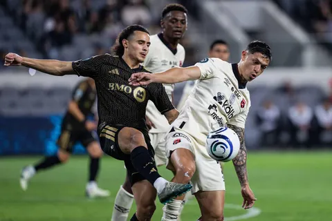 Carlos Vela revela por qué Óscar Ramírez fue la primera opción para reemplazar a Ismael en Alajuelense