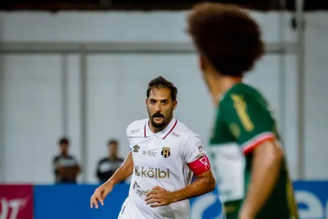 Alajuelense recibe a Marathón en busca de las semifinales.