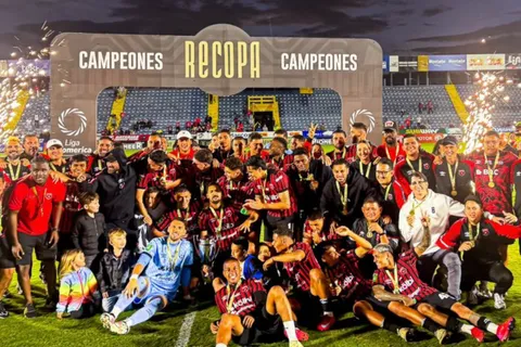 alajuelense-campeon