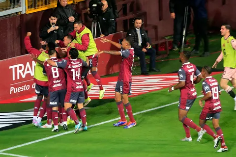 Lo dicen los árbitros: el error a favor de Saprissa que cambió el clásico con Alajuelense