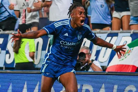 ¡Sorpresa! Legionario hondureño sufre duro e inesperado golpe en la MLS a horas del debut