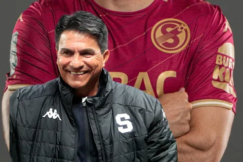 "Bienvenido a casa": Vladimir Quesada ya tiene su primer refuerzo en Saprissa y así lo anunciaron
