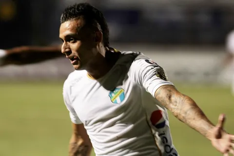 Liga Concacaf: Comunicaciones vence a Motagua y se acerca al título [VIDEO]