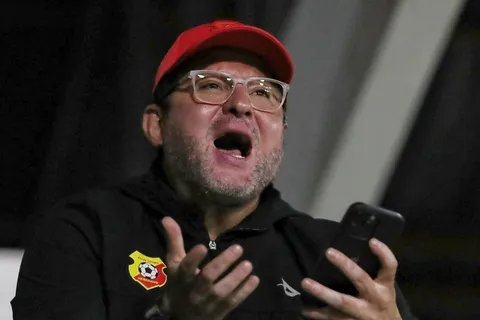 herediano-jafet soto-enojado