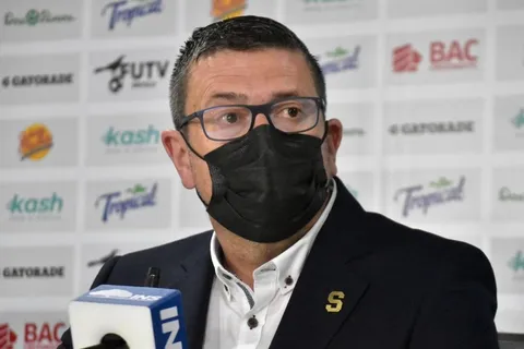 La oferta millonaria que rechazó Iñaki Alonso para dirigir Saprissa