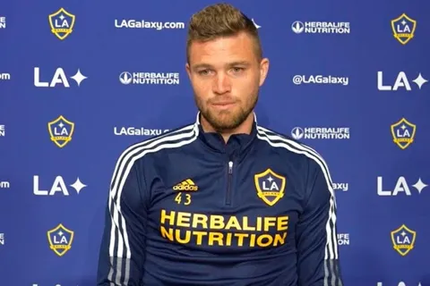 Eriq Zavaleta le habló a la afición salvadoreña en su presentación con LA Galaxy