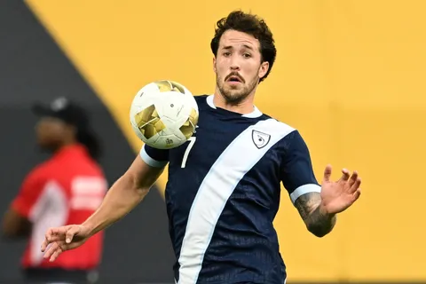 Aaron Herrera rompe el silencio y deja contundente mensaje tras ser cuestionado en la Selección de Guatemala