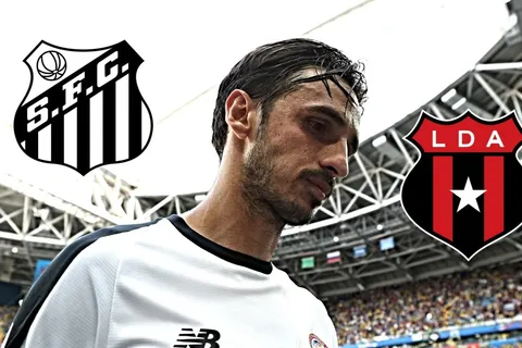 La Liga Deportiva Alajuelense podría tener un problema con el pase de Bryan Ruiz