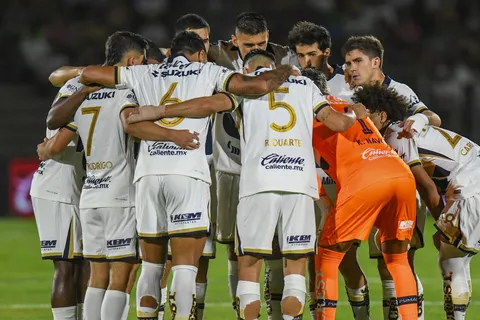 “Abandona el club”: Keylor Navas sufre el golpe que deja a Pumas al borde del abismo en la Liga MX