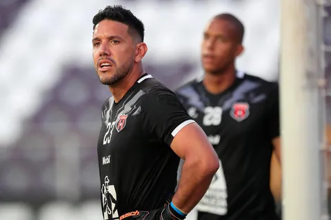 Leonel Moreira sueña con otro equipo que no es Alajuelense