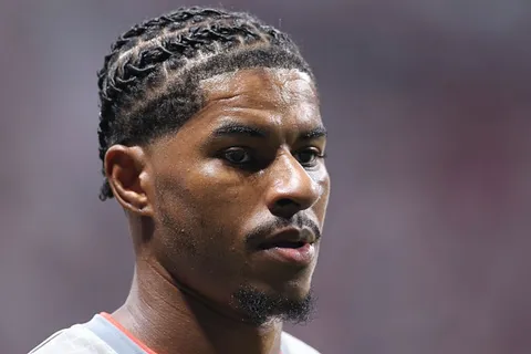 ¿Por qué no juega Marcus Rashford en Inglaterra vs. Argentina por las semifinales del Mundial 2026?