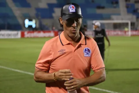 Olimpia pierde a Maylor Núñez para las semifinales del Apertura 2023 de Honduras