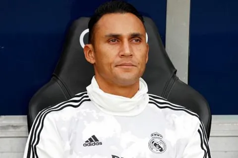 ¿Perdió o ganó Keylor con los goles que Roma le hizo a Courtois?