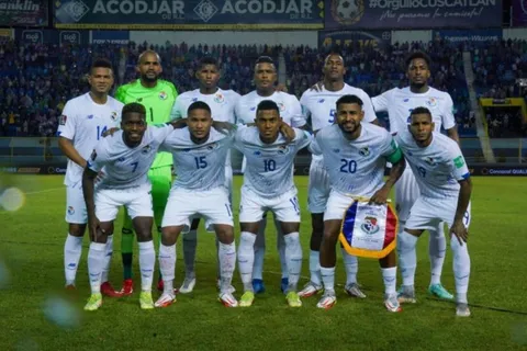 ¿Qué debe cambiar Thomas Christiansen para enfrentar a USA el domingo?