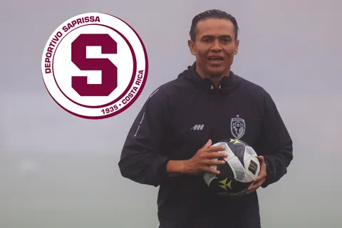 Futuro definido para Paté Centeno: San Carlos confirma qué pasará con su DT tras la salida de Vladimir Quesada en Saprissa