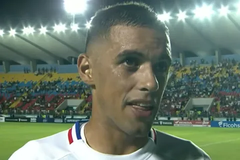 Emanuel Hernández dice lo que pocos se animan en Olimpia tras derrotar a Motagua: "Comimos mucha mie..."