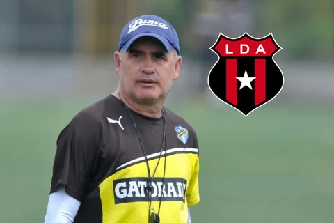¡Malas noticias! Un jugador de Comunicaciones fue suspendido luego del partido con Alajuelense