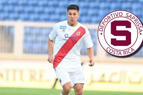 Oscar Duarte negocia su llegada con Saprissa.