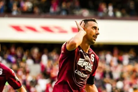 Saprissa golea a San Carlos y avanza a la final del Torneo Clausura 2024 de la Liga Promerica