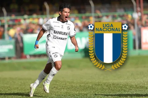 Se aleja de Comunicaciones: el futuro de Chucho López daría un giro inesperado en Guatemala
