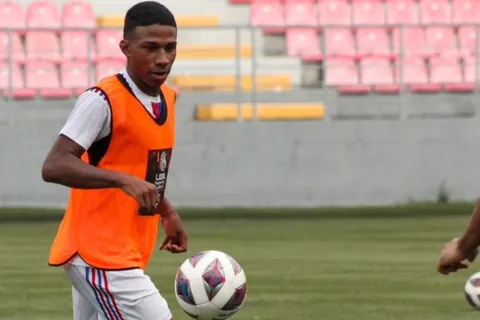 Así juega Didier Dawson, la promesa que hará pruebas con Estudiantes de La Plata [VIDEO]
