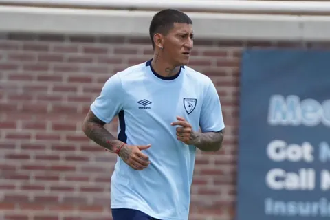 "El profe nos ha enseñado": Stheven Robles revela el secreto del éxito de Luis Fernando Tena con Guatemala en la Copa Oro