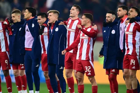 Momentos de definición: El duro calendario que enfrentará Luis Palma con Olympiacos